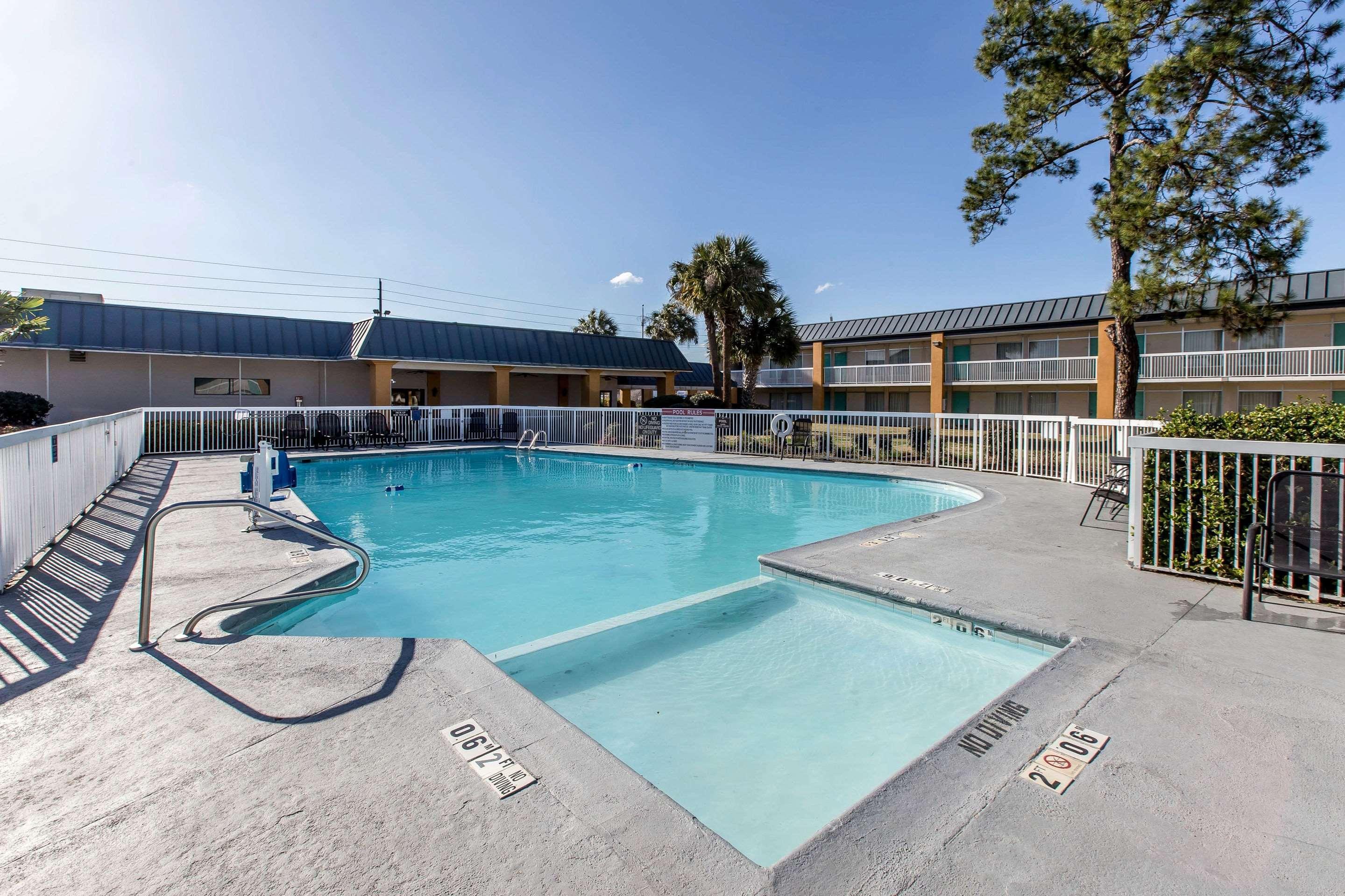 Quality Inn & Suites Conference Center Thomasville Eksteriør bilde